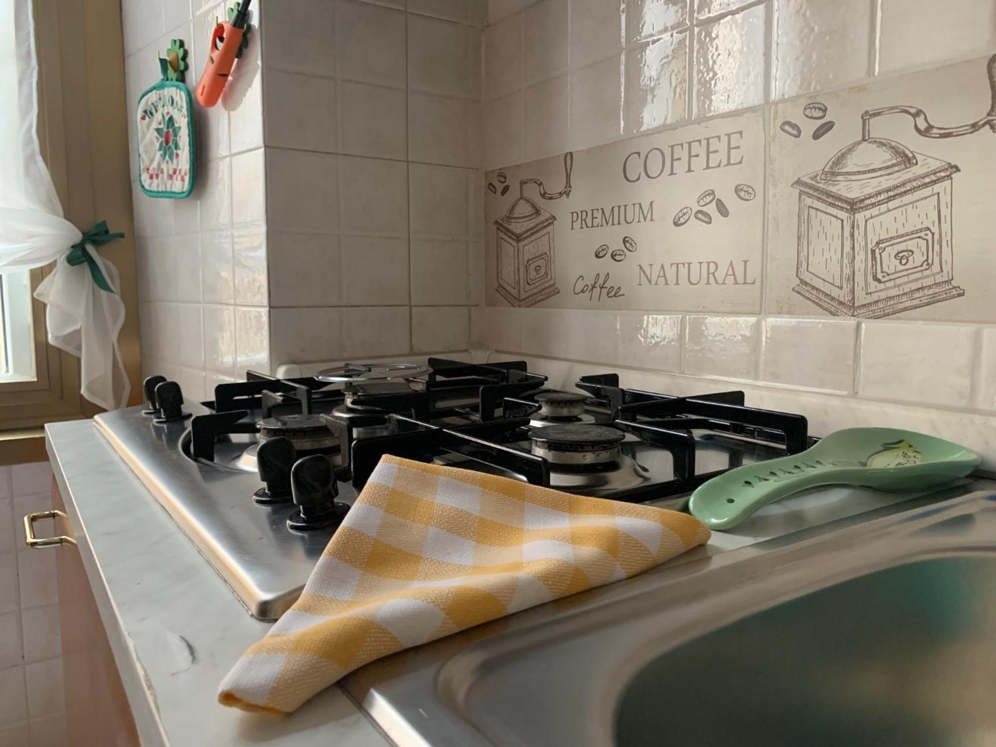 Cozy In Authentic Neighborhood Appartement Rome